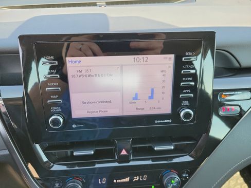 Used 2023 Toyota Camry SE FWD image 15