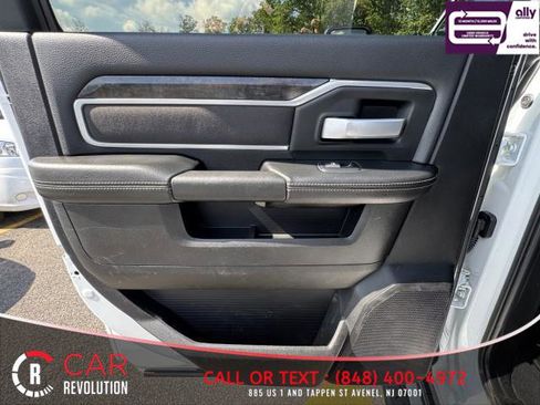 Used 2024 RAM 3500 Big Horn image 36