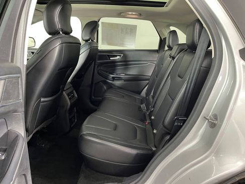 Used 2015 Ford Edge Titanium image 13