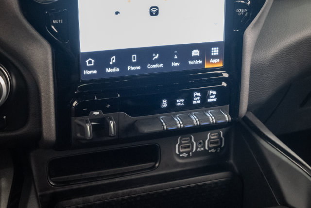 Used 2024 RAM 1500 Big Horn AWD/4WD image 23