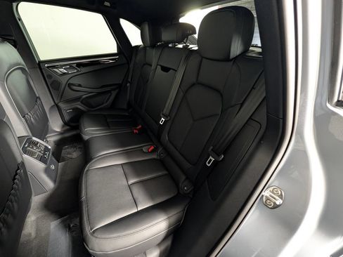 New 2026 Porsche Macan AWD/4WD image 23