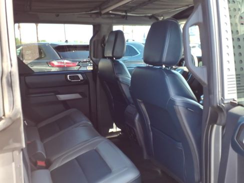 Certified 2023 Ford Bronco Outer Banks AWD/4WD image 13