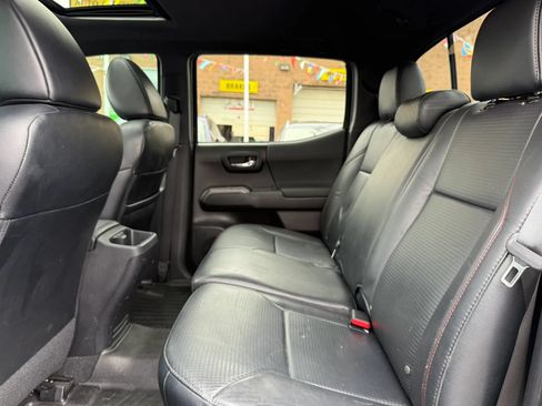 Used 2020 Toyota Tacoma TRD Pro AWD/4WD image 30