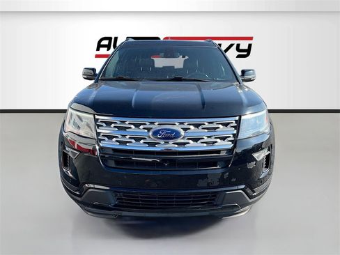 Used 2018 Ford Explorer Sport w/ Equipment Group 401A image 2