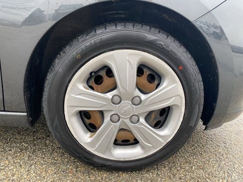 Used 2021 Chevrolet Spark LS image 9