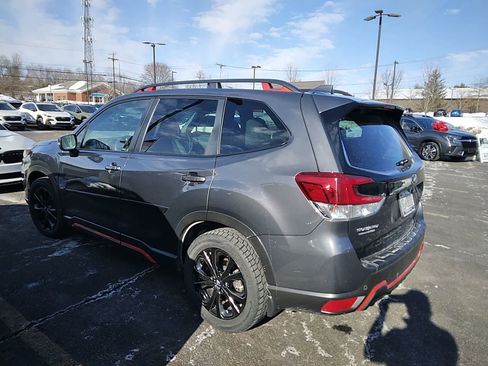 Used 2023 Subaru Forester Sport image 2