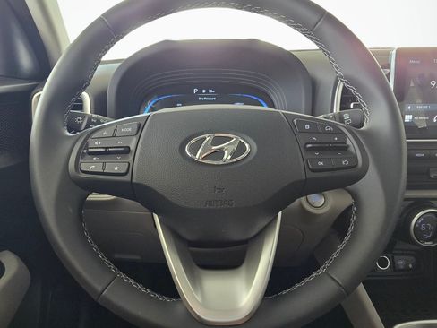New 2026 Hyundai Venue SEL FWD image 18