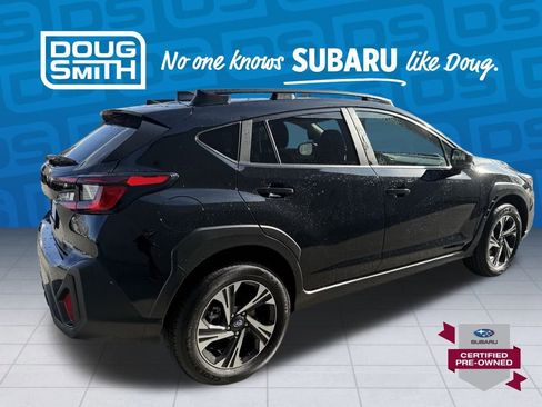 Used 2025 Subaru Crosstrek 2.0i Premium image 5