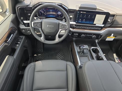 New 2026 Chevrolet Silverado 1500 RST w/ Dark Appearance Package AWD/4WD image 12