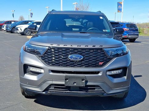 Used 2023 Ford Explorer ST w/ Equipment Group 401A image 2