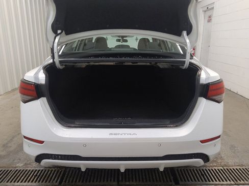 Used 2022 Nissan Sentra SV image 29