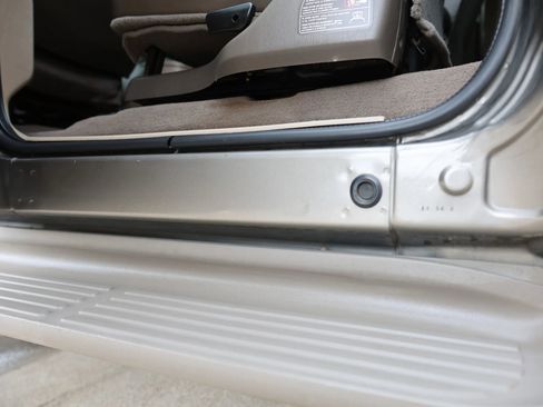 Used 2003 Ford Excursion Eddie Bauer image 32