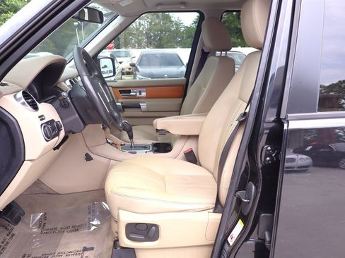 Used 2010 Land Rover LR4 HSE AWD/4WD image 21