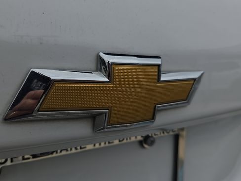Certified 2020 Chevrolet Equinox Premier FWD image 30