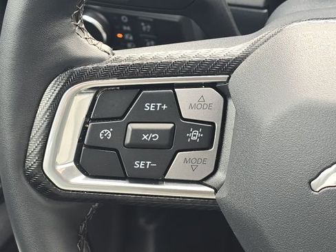 Used 2025 Ford Mustang Coupe image 21