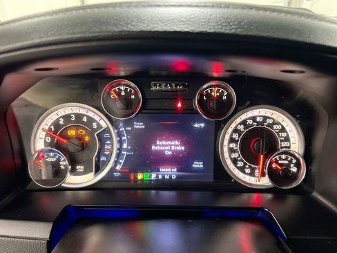 Used 2014 RAM 3500 Laramie image 7