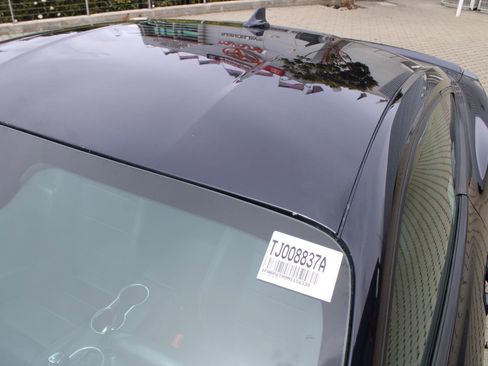 Used 2021 Ford Mustang Premium image 11