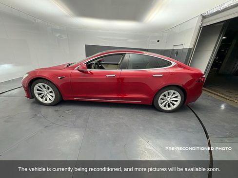 Used 2018 Tesla Model S 100D image 2