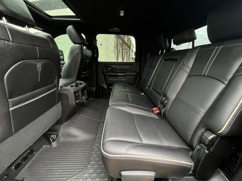 Used 2023 RAM 3500 Limited image 44