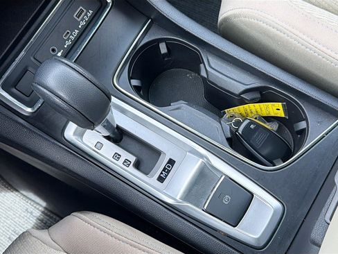 Certified 2023 Subaru Ascent Premium w/ Convenience Package image 30