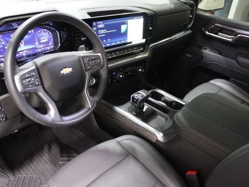 Used 2024 Chevrolet Silverado 1500 LTZ w/ LTZ Premium Package AWD/4WD image 47