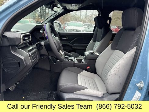 New 2026 Toyota Tacoma TRD Sport w/ TRD Sport Upgrade Package image 9