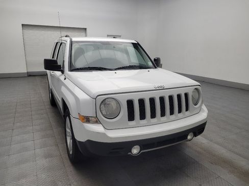 Used 2014 Jeep Patriot Limited image 13