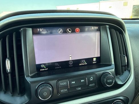 Used 2015 GMC Canyon SLT w/ Driver Alert Package RWD image 19