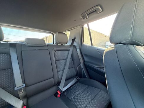 Used 2025 Chevrolet Equinox LT image 38