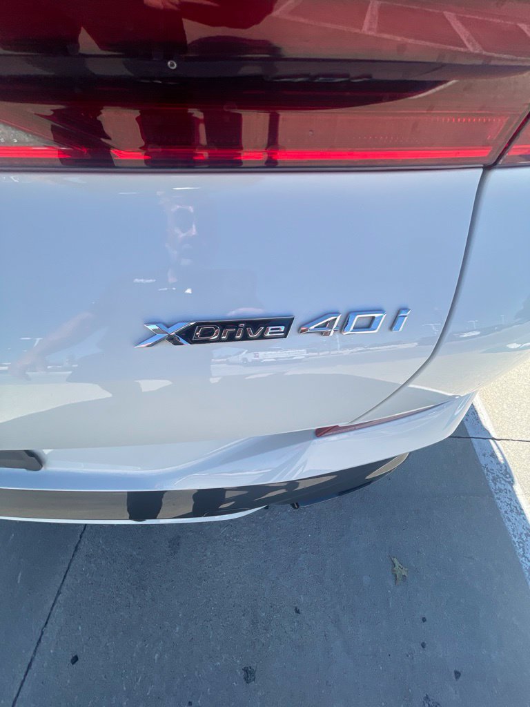 Used 2024 BMW X6 xDrive40i w/ Premium Package AWD/4WD image 12