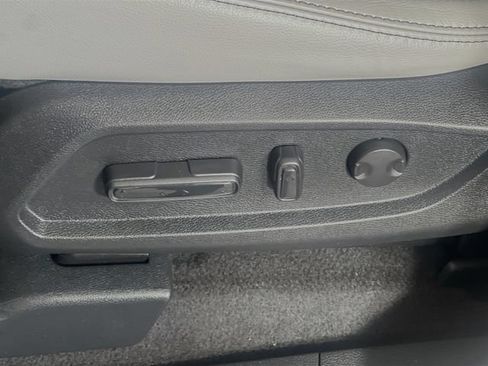 Used 2023 Honda Pilot EX-L image 13