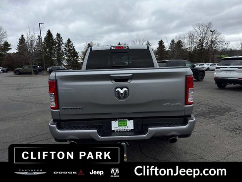 Used 2022 RAM 1500 Big Horn AWD/4WD image 5