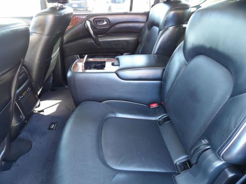 Used 2019 INFINITI QX80 Luxe AWD/4WD image 12