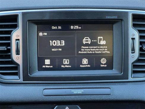 Used 2018 Kia Sportage EX w/ EX Premium Package image 3