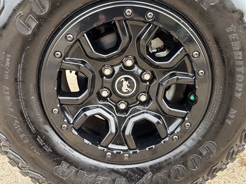 Used 2023 Ford Bronco Wildtrak AWD/4WD image 43