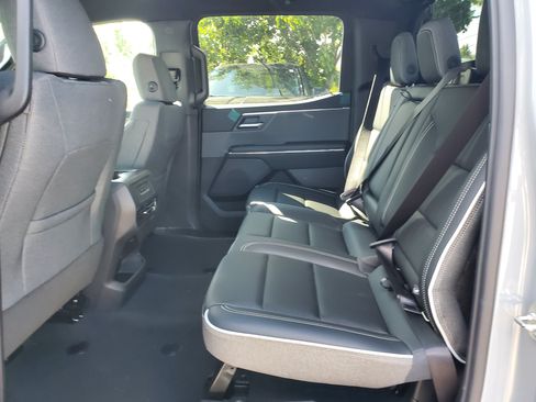 New 2026 GMC Sierra EV Elevation AWD/4WD image 7