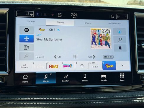 New 2026 Chrysler Pacifica Select w/ S Appearance Package FWD image 20