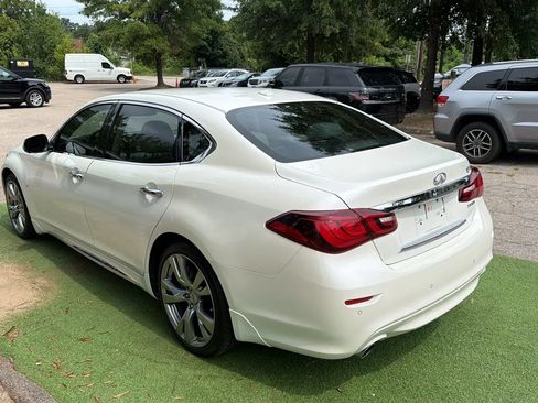 Used 2016 INFINITI Q70 L 3.7 w/ Deluxe Touring Package RWD image 4