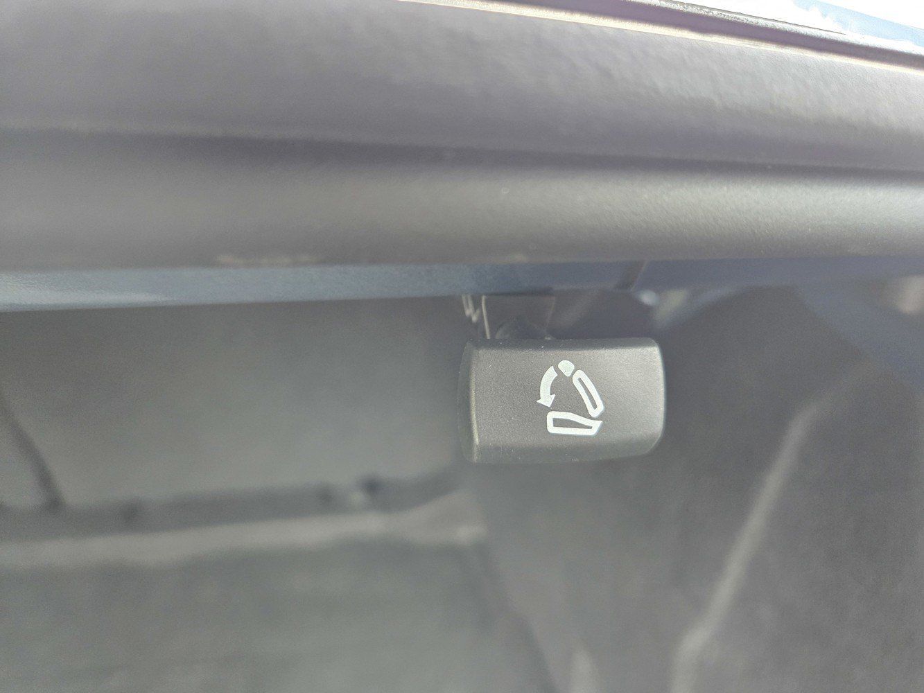 Used 2025 Chevrolet Malibu LT FWD image 31