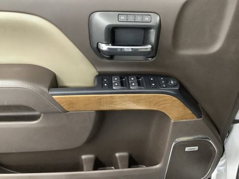 Used 2019 Chevrolet Silverado 2500 LTZ w/ Duramax Plus Package image 9