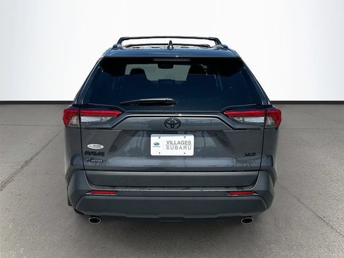 Used 2025 Toyota RAV4 XLE w/ Convenience Package FWD image 6