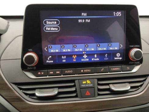 Used 2023 Nissan Altima 2.5 SV image 25