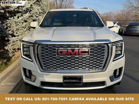 Used 2022 GMC Yukon XL Denali image 2