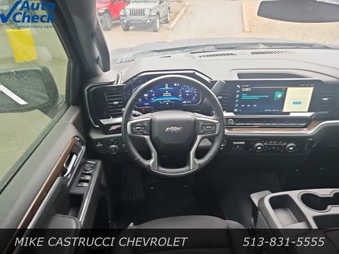 Used 2022 Chevrolet Silverado 1500 RST w/ Protection Package AWD/4WD image 11