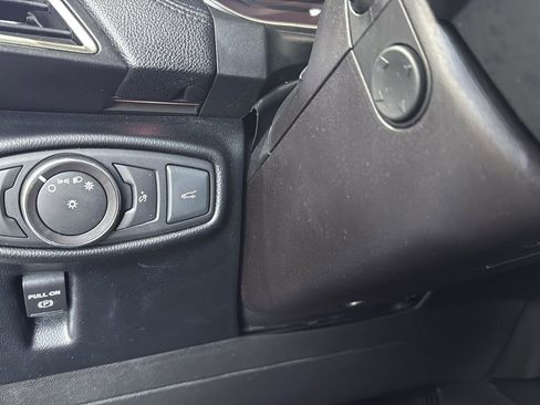 Used 2018 Lincoln MKX Reserve FWD image 17