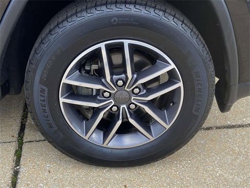 Used 2020 Jeep Grand Cherokee Limited image 7