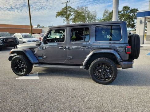 Used 2021 Jeep Wrangler Unlimited Sahara image 14