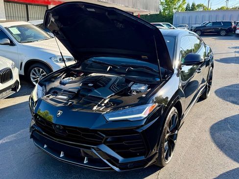 Used 2020 Lamborghini Urus AWD/4WD image 7