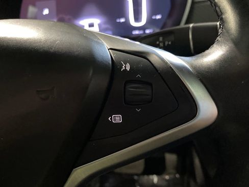 Used 2016 Tesla Model X 75D image 17