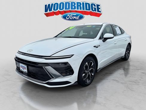 Used 2024 Hyundai Sonata SEL image 2